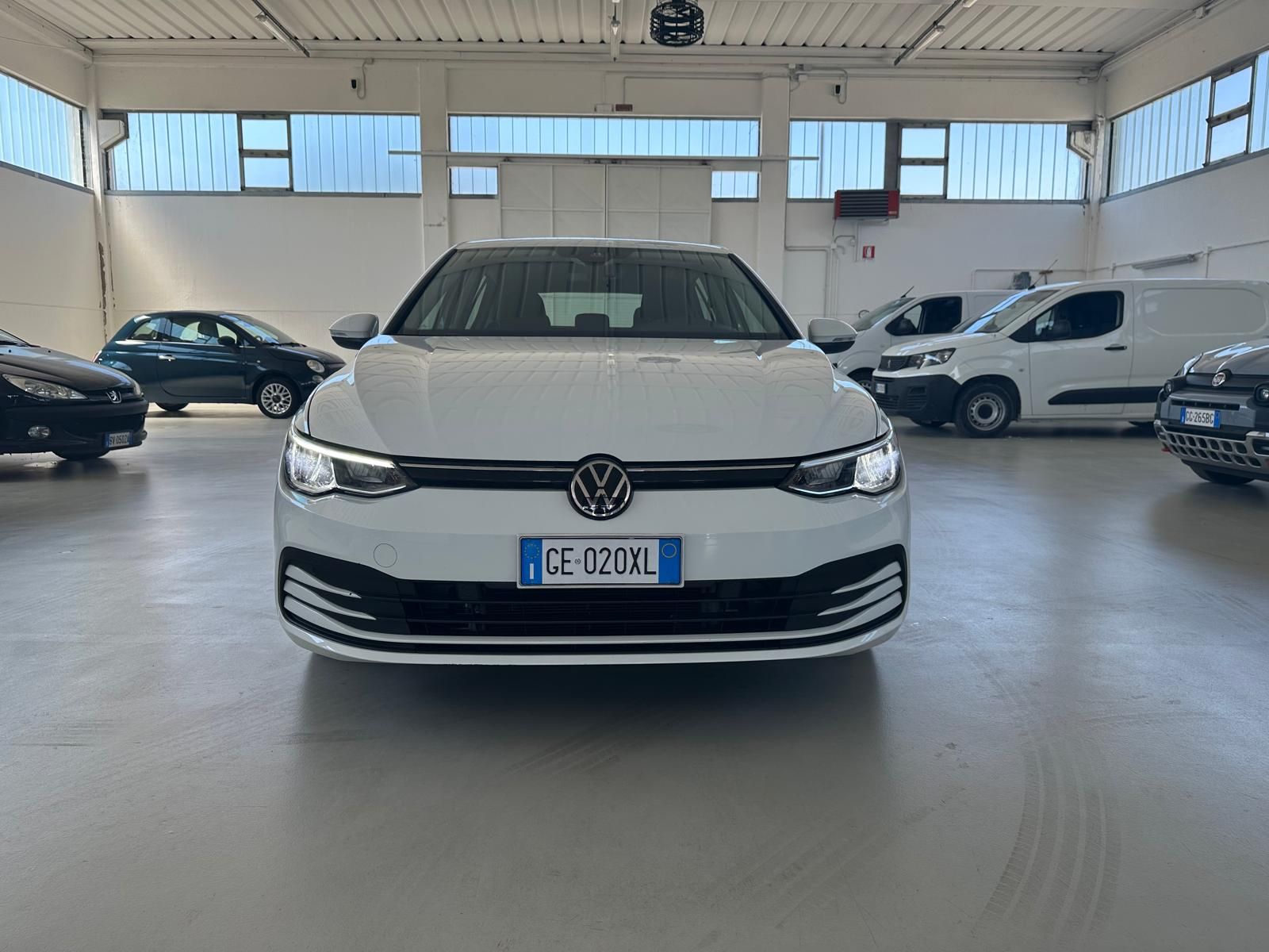 Volkswagen Golf VIII